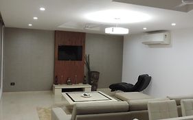 Luxe Loft Villa